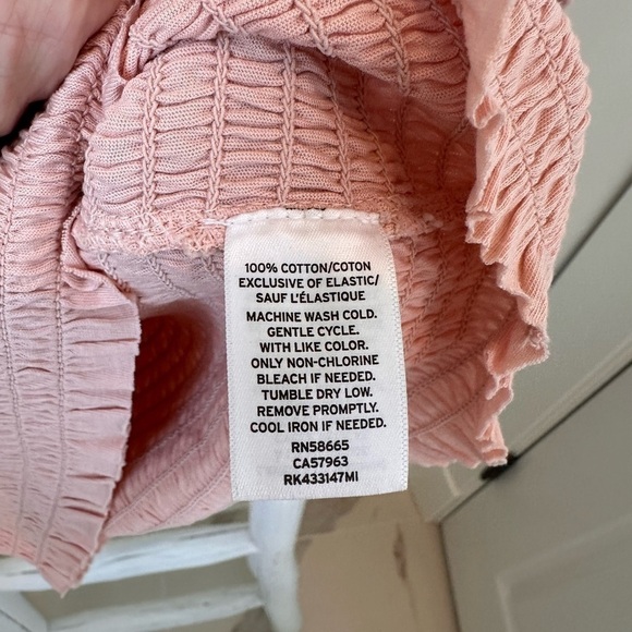 Abound Womens Lettuce Edge Trim Shirred Smocked Off-the-Shoulder Crop Top SZ S - Picture 8 of 11